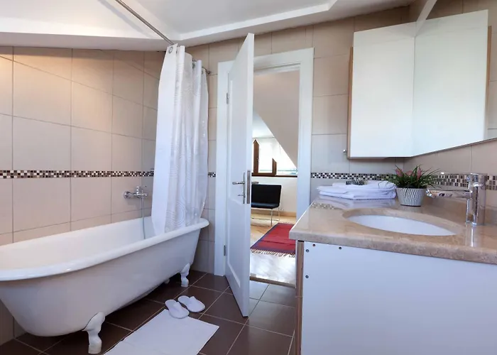 Bomonti 3 Bedroom Duplex Стамбул